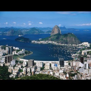 Cidade Maravilhosa - the wonderful Rio de Janeiro (so blue!)