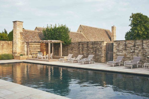 thyme-hotel-cotswolds-united-kingdom-luxury hotel with pool