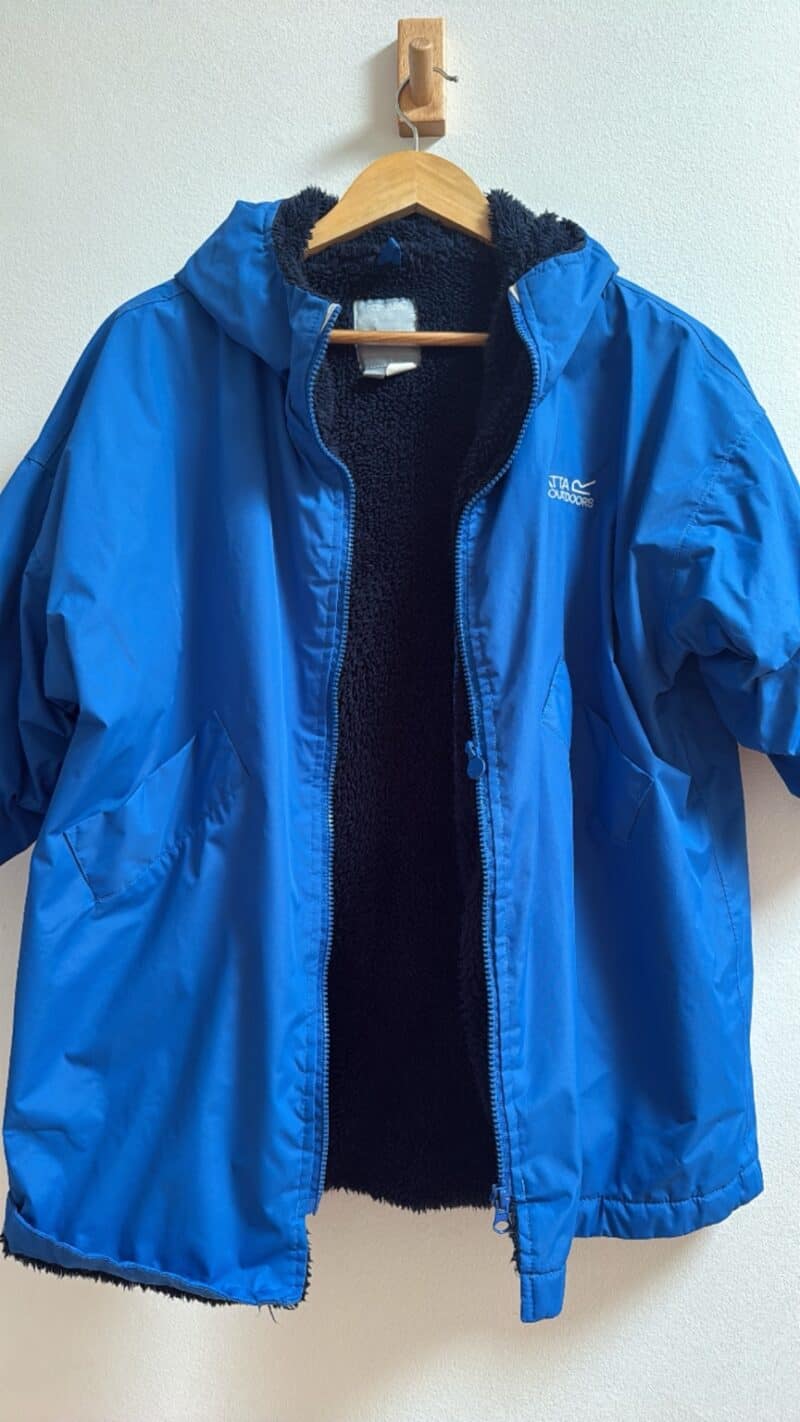regatta kids dry robe for swimming winter