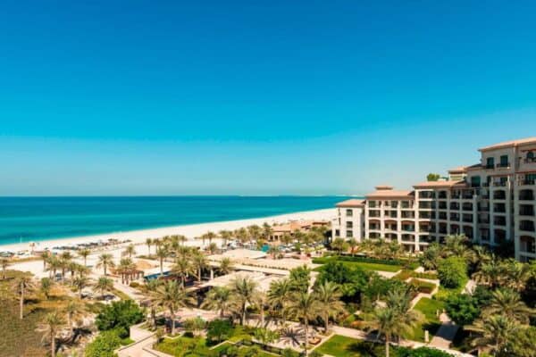 St Regis Saadiyat Abu Dhabi Luxury Hotel