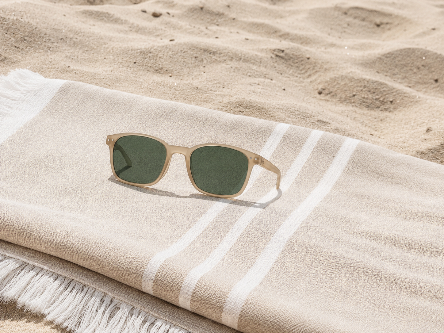 izipizzi sun glasses journey sand
