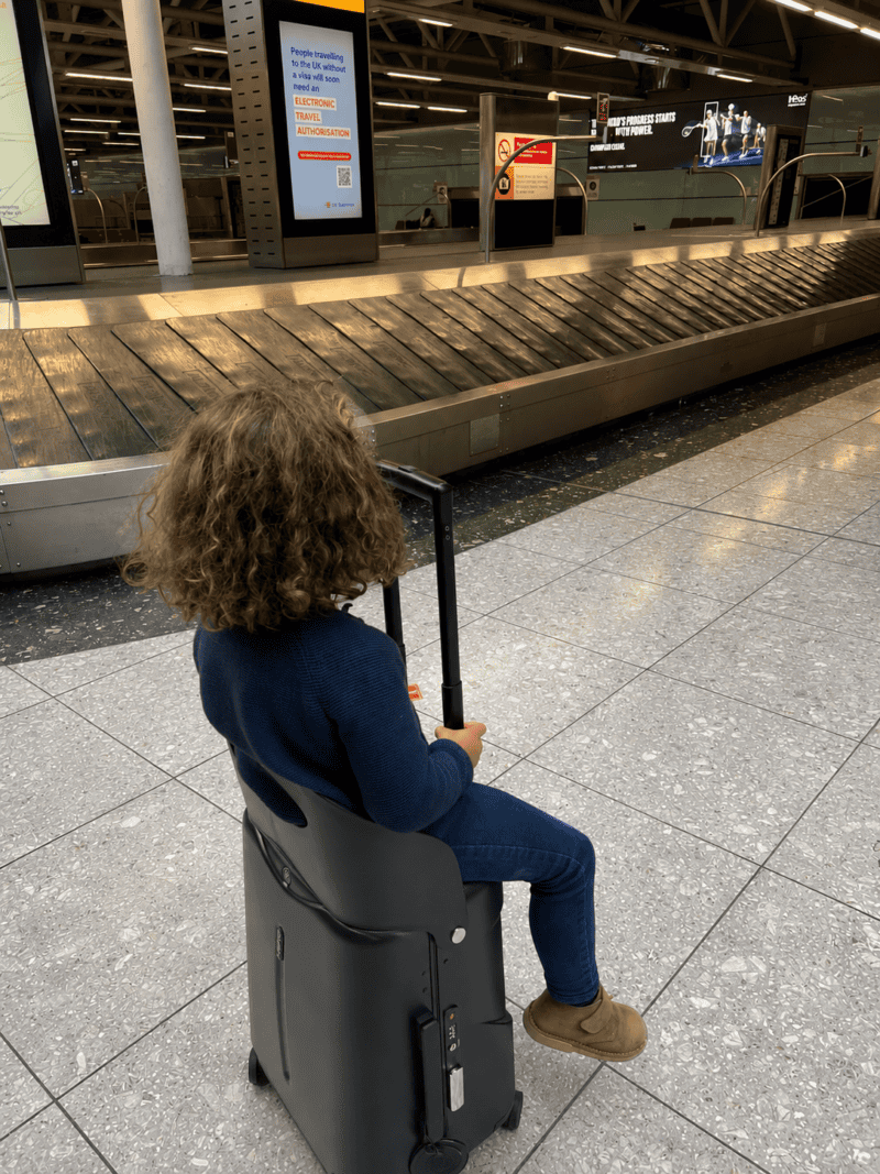 miamily ride on suitcase for airports