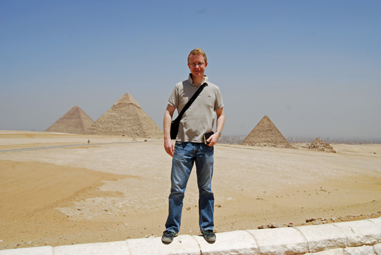Tom Chesshyre by the pyramids at Giza, Egypt