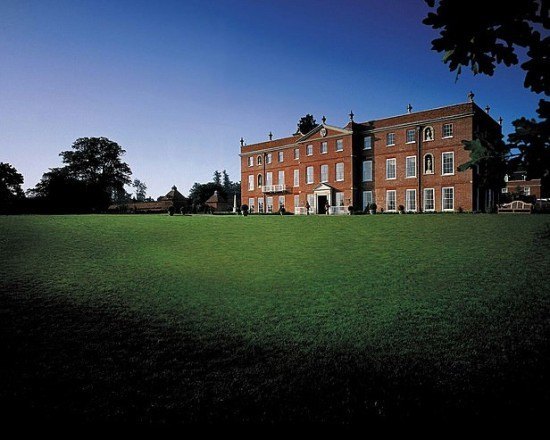 The stunning grounds of the Four Seasons Hampshire